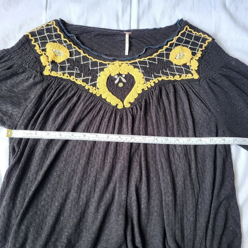 Free People Begonia Boho Peasant Embroidered Blouse Size Large
